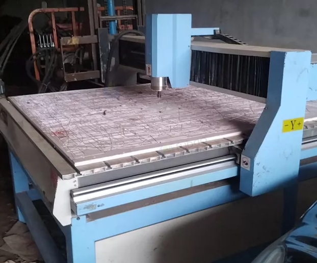 南充市地区工厂处理雕刻机1218