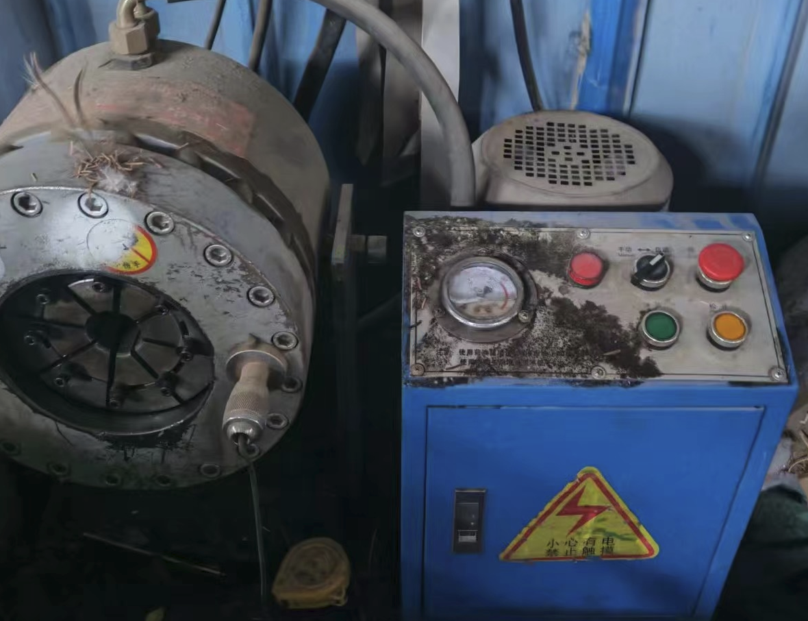 成都市地区处理缩管机、液压缸小冲机、焊机、液压空压机、数控切割机、铆钉机