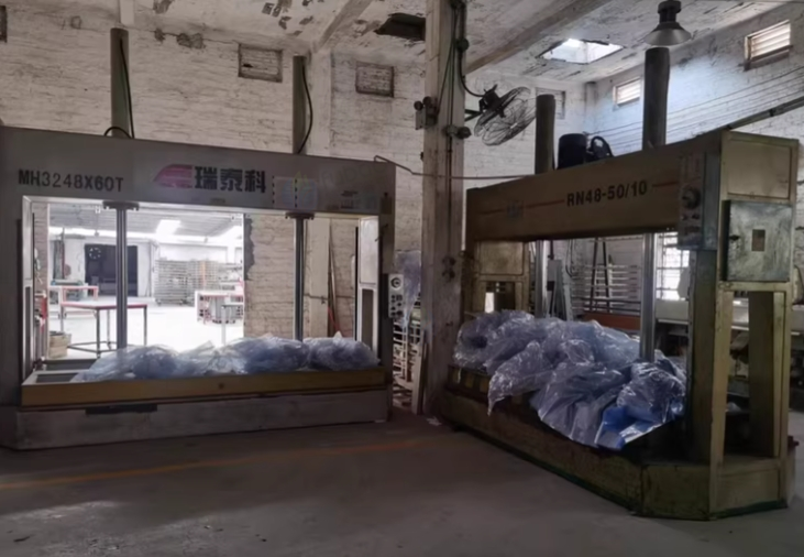 佛山地区工厂处理冷压机两台