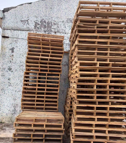 珠海市地区处理130个木托盘