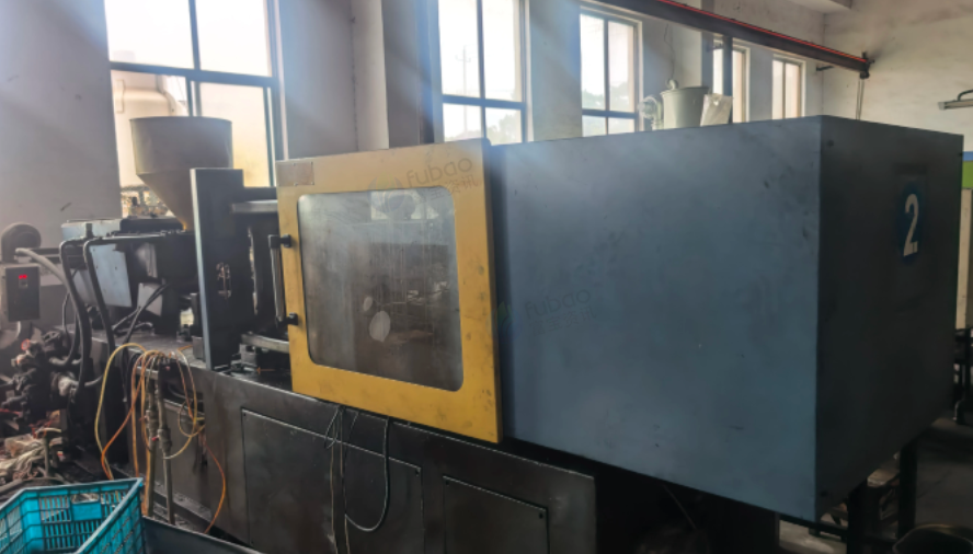 镇江市地区工厂处理注塑机4台