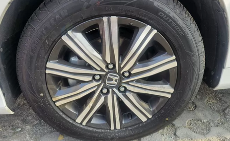 北京地区处理本田奥德赛轮胎215.60R17