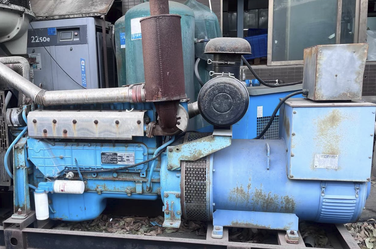 中山市地区处理雷腾300KW柴油发电机