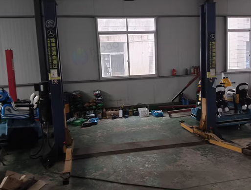 常州地区处理两柱升降机、四柱升降机