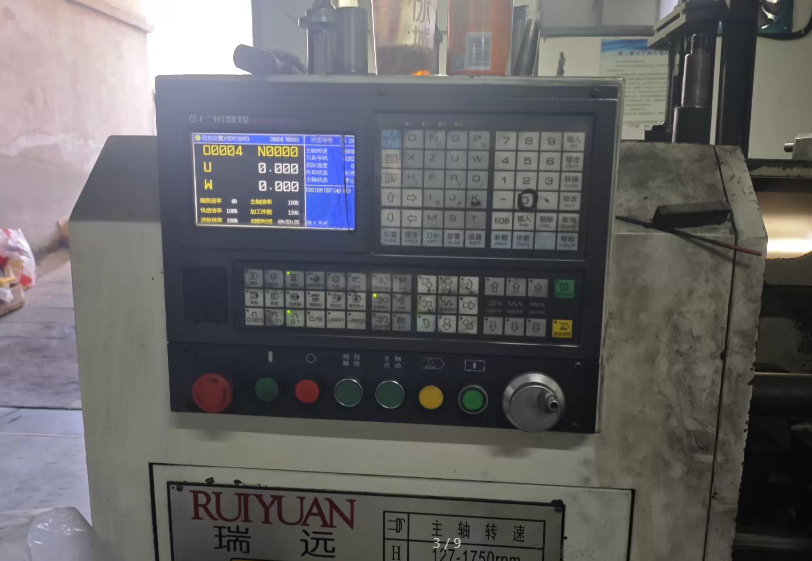 无锡市地区工厂处理瑞远6140E数控车床