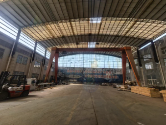 青岛市地区工厂处理10吨龙门吊