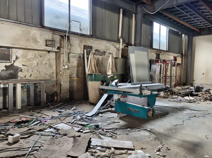 南京地区处理单头45度切割锯、玻璃清洗机、铝材精密锯、槽口机、推台锯、吸尘机