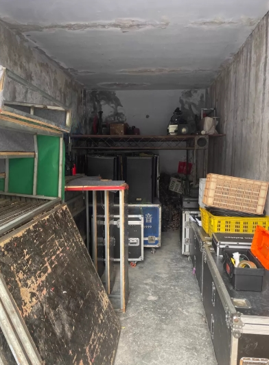 自贡市地区处理舞台设备一批