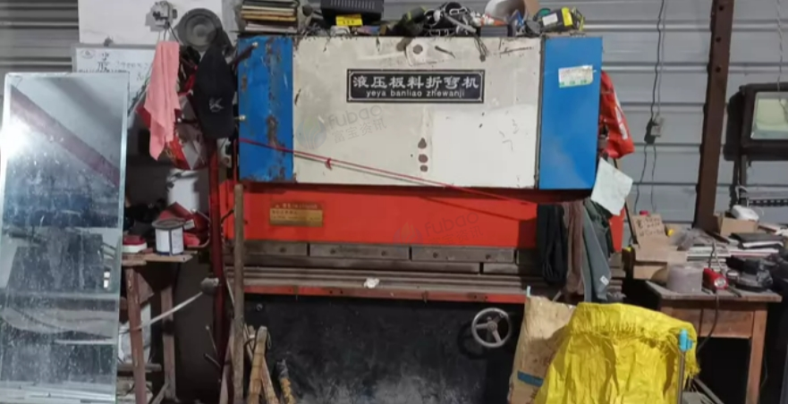 双鸭山市地区处理液压板料折弯机