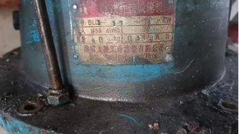 德州市地区个人处理2000L反应釜 全套净水设备 铝塑板生产线大螺杆 冲压机