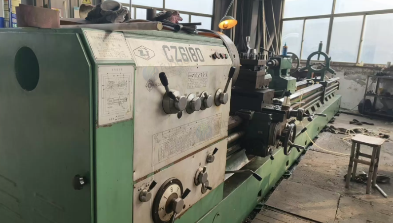 南通市地区工厂处理江苏齐航6180卧式车床