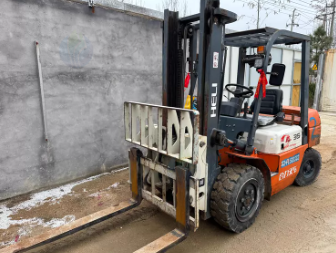 日照市地区处理合力3.5吨叉车