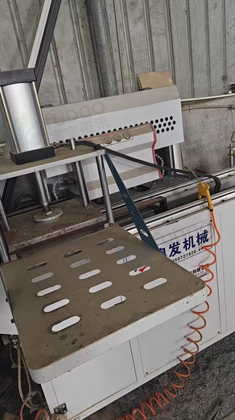 泉州市地区工厂处理整套断桥门窗加工设备