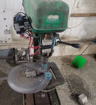 中山市地区处理电焊机、滚圆机、攻牙机、大型钻孔机、气推弯管盘、数控多头攻牙、台式钻床