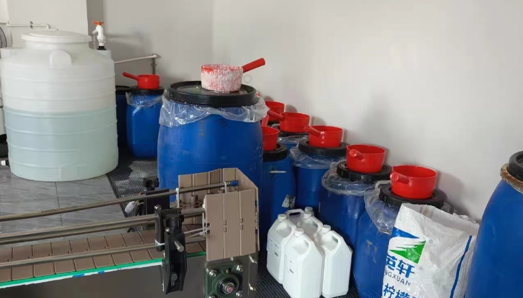 红河地区公司处理洗衣液、玻璃水等生产设备