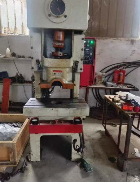 遵义市地区处理45吨沃德气动冲床