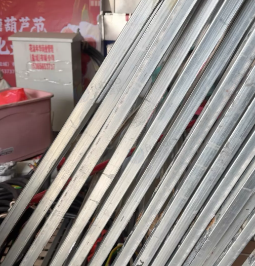 盐城地区处理电柜电缆、美食蓬65顶等