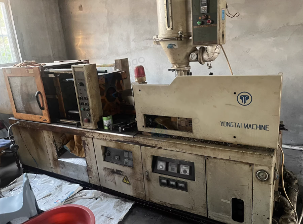 常州地区工厂处理注塑机3台