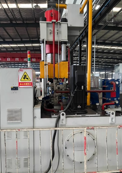 成都市地区处理正西液压YzS-315T四柱液压机