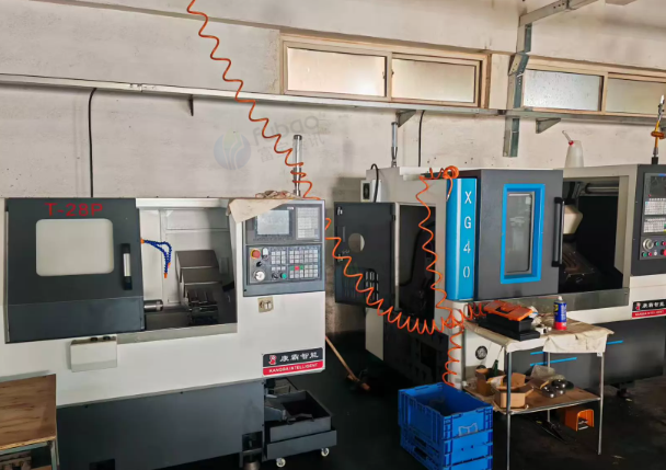 大连市地区工厂处理康霸数控车床2台