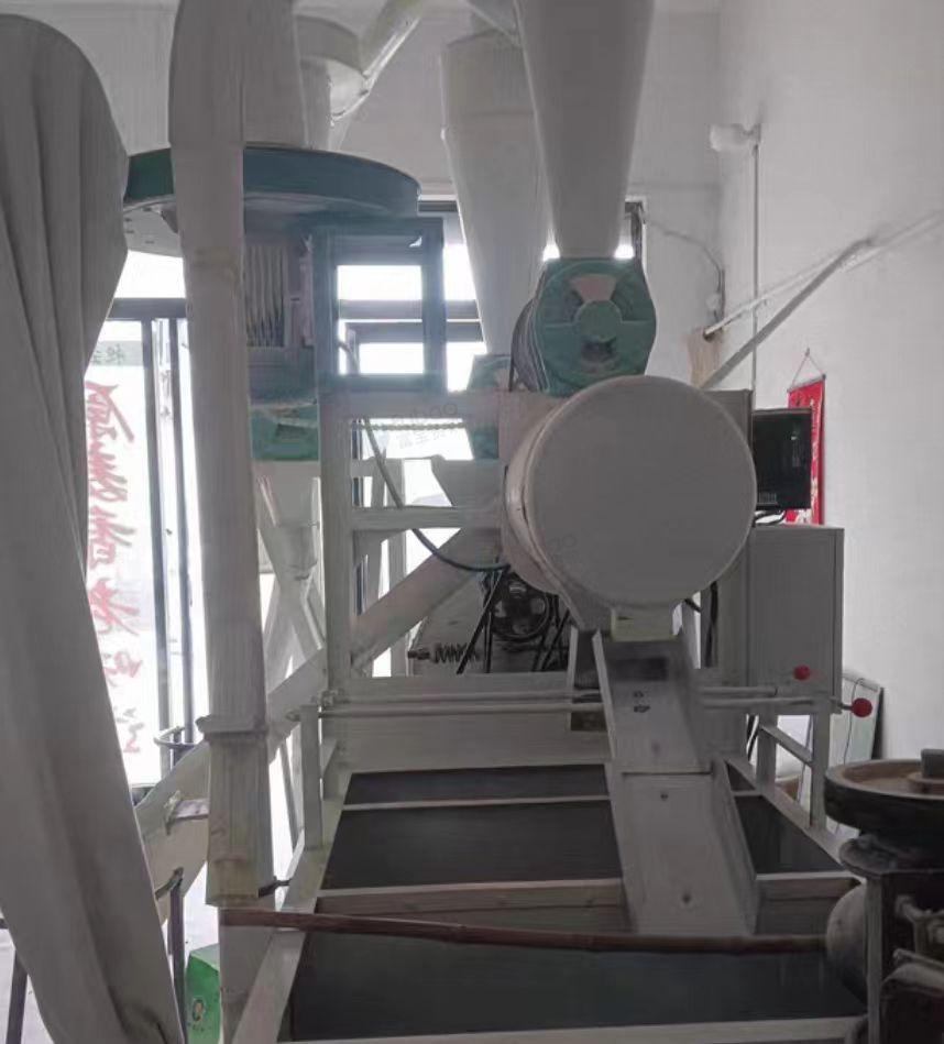 商丘市地区磨坊处理皮芯分离机、清粮机、洗麦机等面粉设备