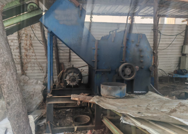 四平地区工厂处理800型加重型机油滤芯破碎机