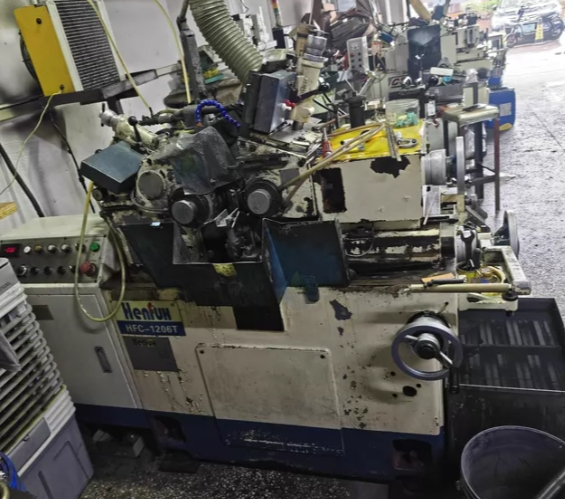 东莞地区处理设备原版原漆兴富祥HFC-1206T无心磨床