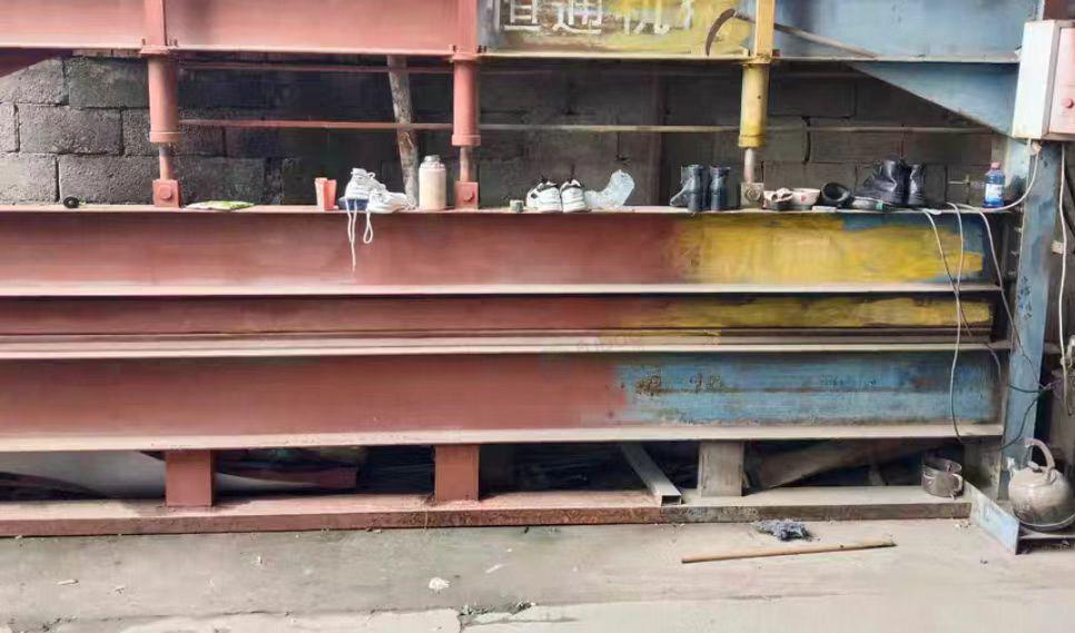 南阳市地区处理压瓦机、折边机