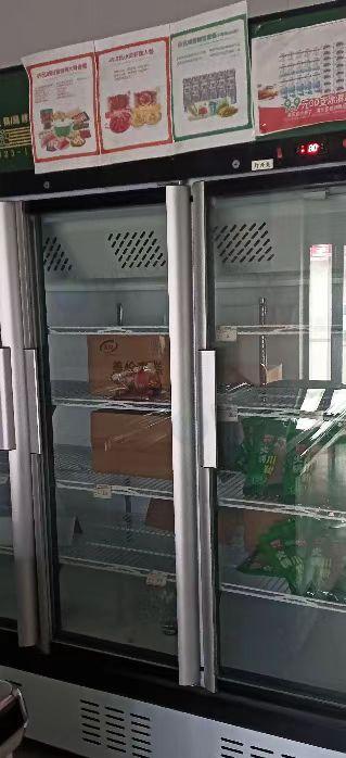 洛阳市地区处理刨肉机、卧式冷冻柜、六开门冷冻柜、炸肉机、烤肠机、立式冷藏柜、吧台等