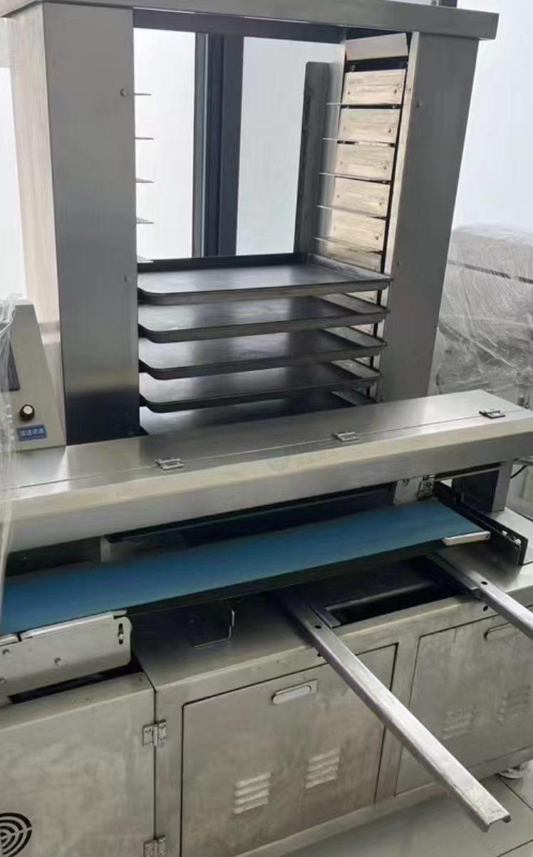 合肥市地区食品厂处理和面机、曲奇机、包装机、摆盘机、旋风烤炉等