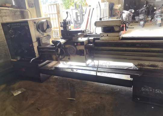 泉州市地区处理大连机床集团CDE6250A普车床