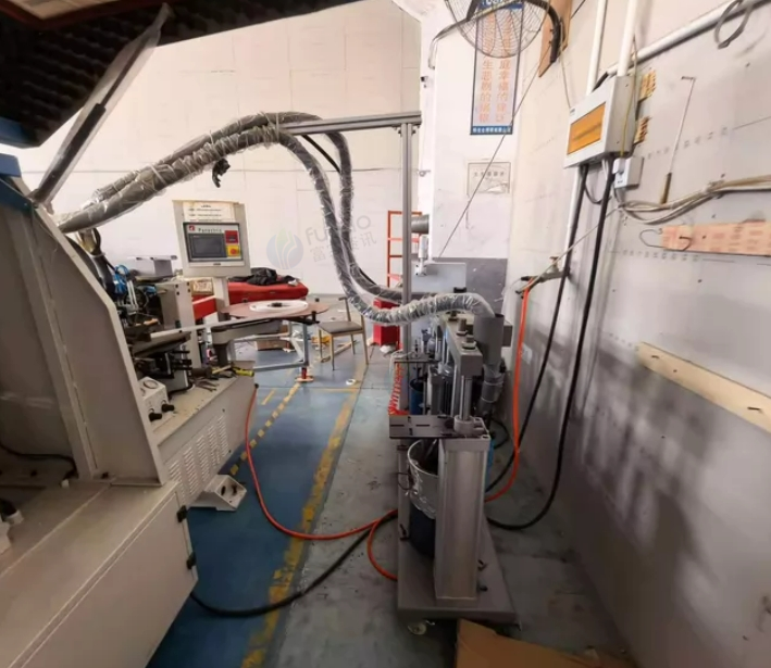 泰州市地区处理pur封边机、广东震帮MD808自动直线封边机