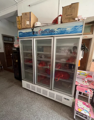 泉州市地区处理烧烤店冰柜、保温台、猛火灶等