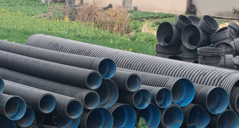 扬州市地区处理一批工程管道及配件