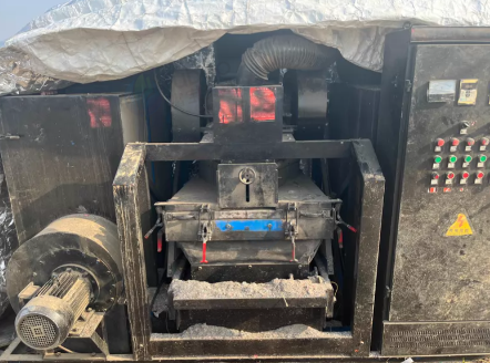 临沂市地区改行处理400型铜米机