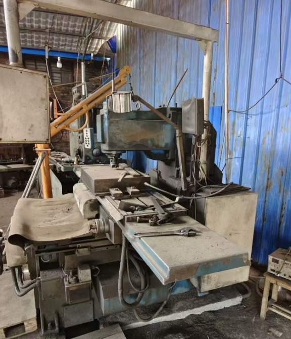 郴州市地区处理3台铣床