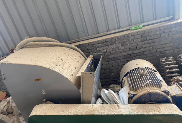 抚州市地区工厂处理东乡红星破碎机2台