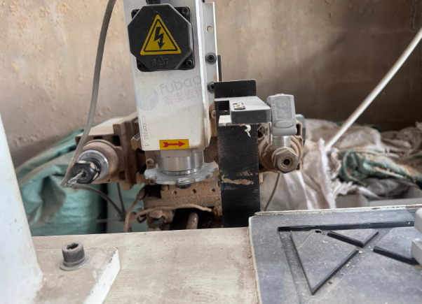 宿迁市地区工厂处理板式家具设备一套