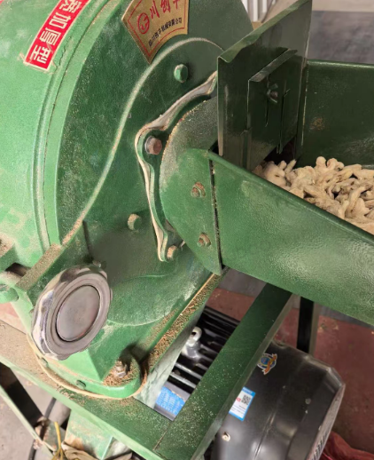 榆林市地区处理11千瓦三相铜电机、调料粉碎机