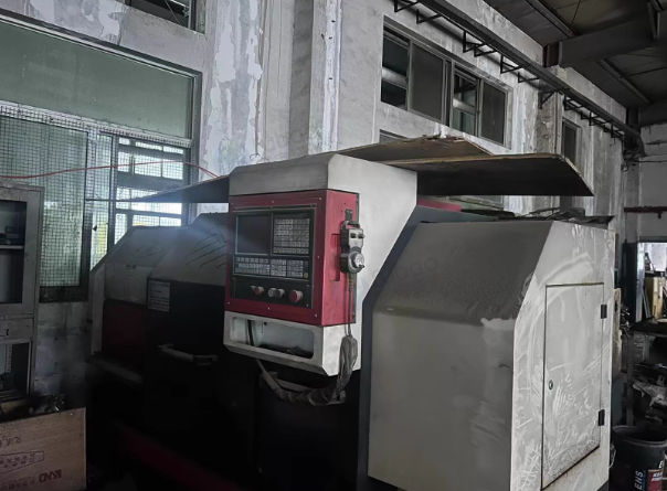 苏州市地区工厂处理抛丸机、数控车床2台、龙门数控切割机