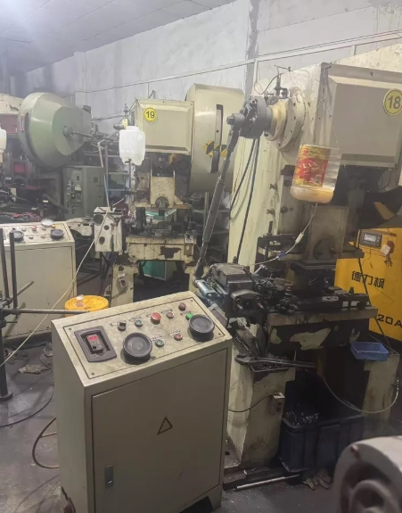 东莞市地区工厂处理中速气动冲20吨