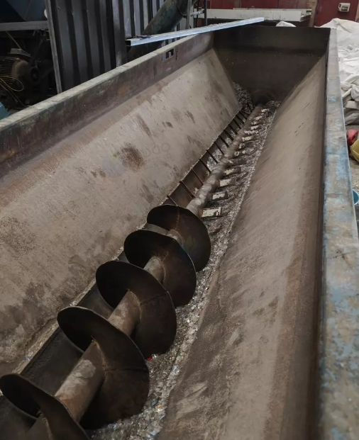 黔南地区个人处理塑料破碎一条线、80破碎机30电机、甩干机、水池等