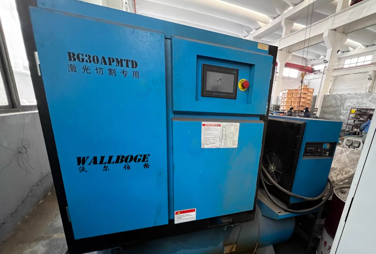 常州市地区工厂处理折弯机1台、激光切割机1台