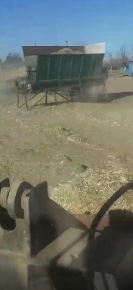 秦皇岛市地区处理草球机上料机粉碎机拉草车