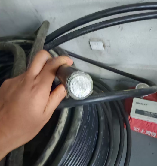 盐城市地区工厂处理铝电缆300平方