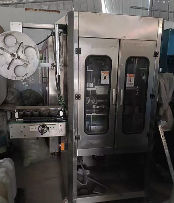 濮阳市地区处理18头生产线，半自动理瓶机，灌装机，套标机，喷码机，膜包机