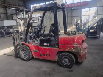 日照地区处理3.5吨杭叉