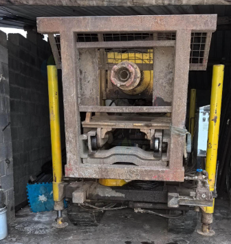 红河市地区处理250型钻机、89钻杆、泥浆泵、空压机