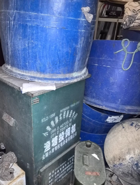 德阳市地区处理养鱼设备、污水泵1台、抽水泵3台、投饵机1台、增氧泵3台等