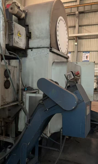 供应：2台加工中心